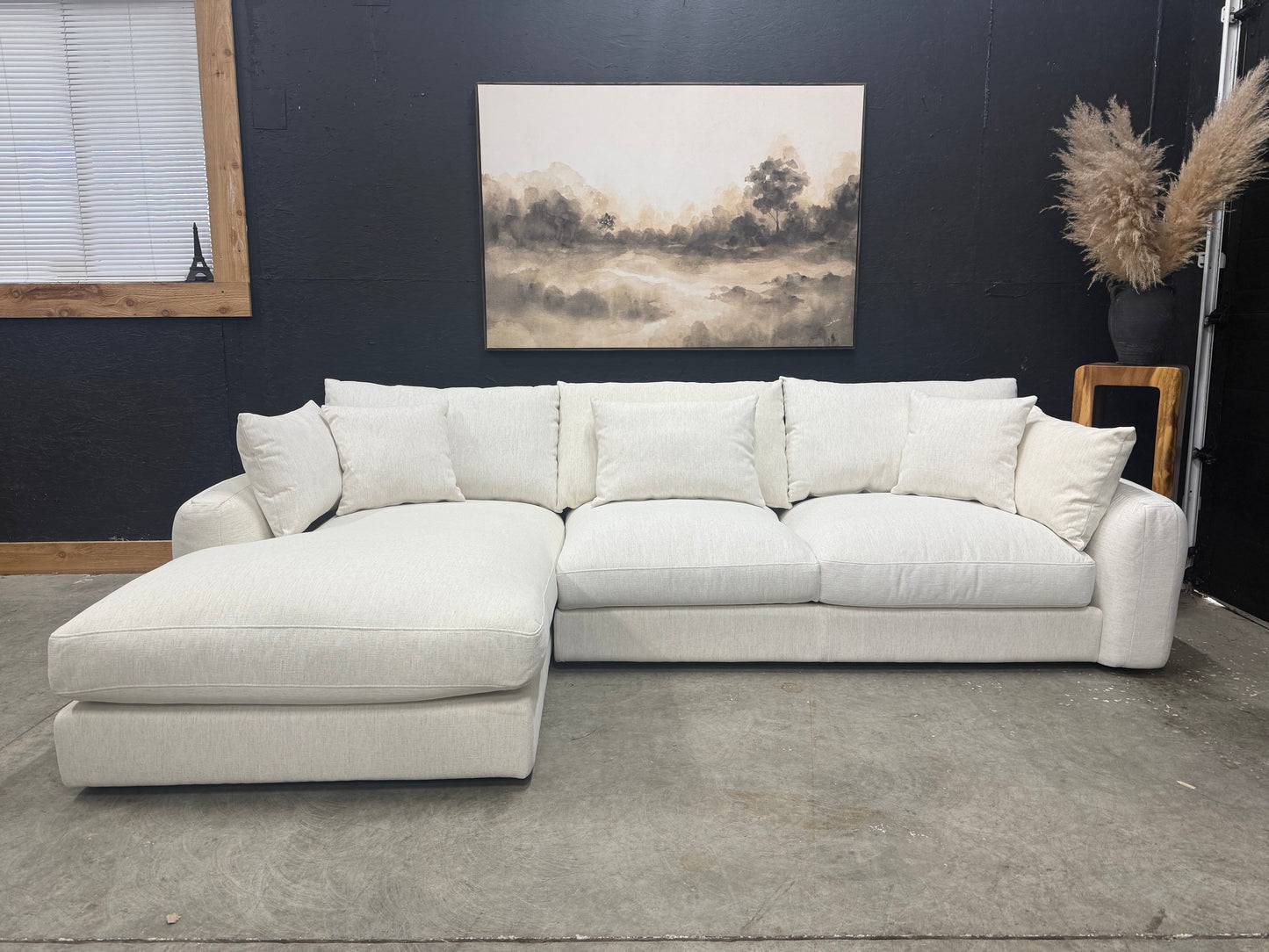 MOES HighEnd Sectional