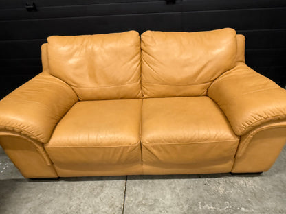 Natuzzi Grain Leather Sofa Set