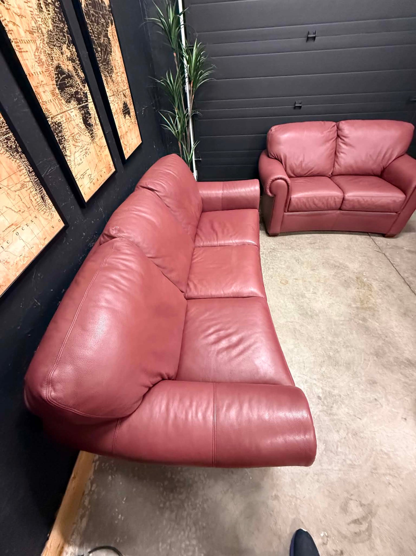 Sklar Peppler Canadian Genuine Leather Sofa Set 
Delivery Available