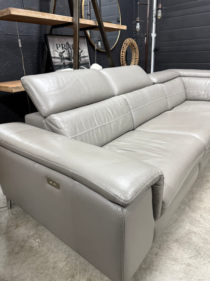 Scan Design Power Reclining Sectional