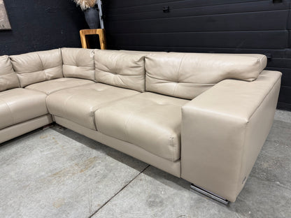 Gamma HighEnd Italian Full Grain Leather Sectional