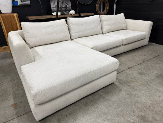 EQ3 Cello 2 Piece Sectional