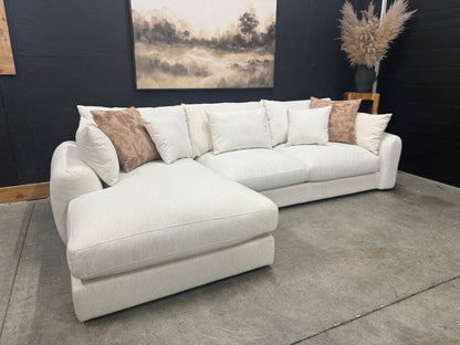 MOES HighEnd Sectional