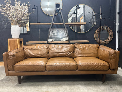 Article 100%Genuine Brown Leather Sofa