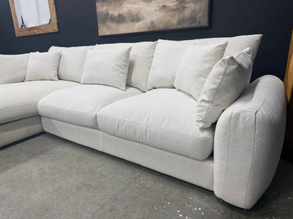 MOES HighEnd Sectional