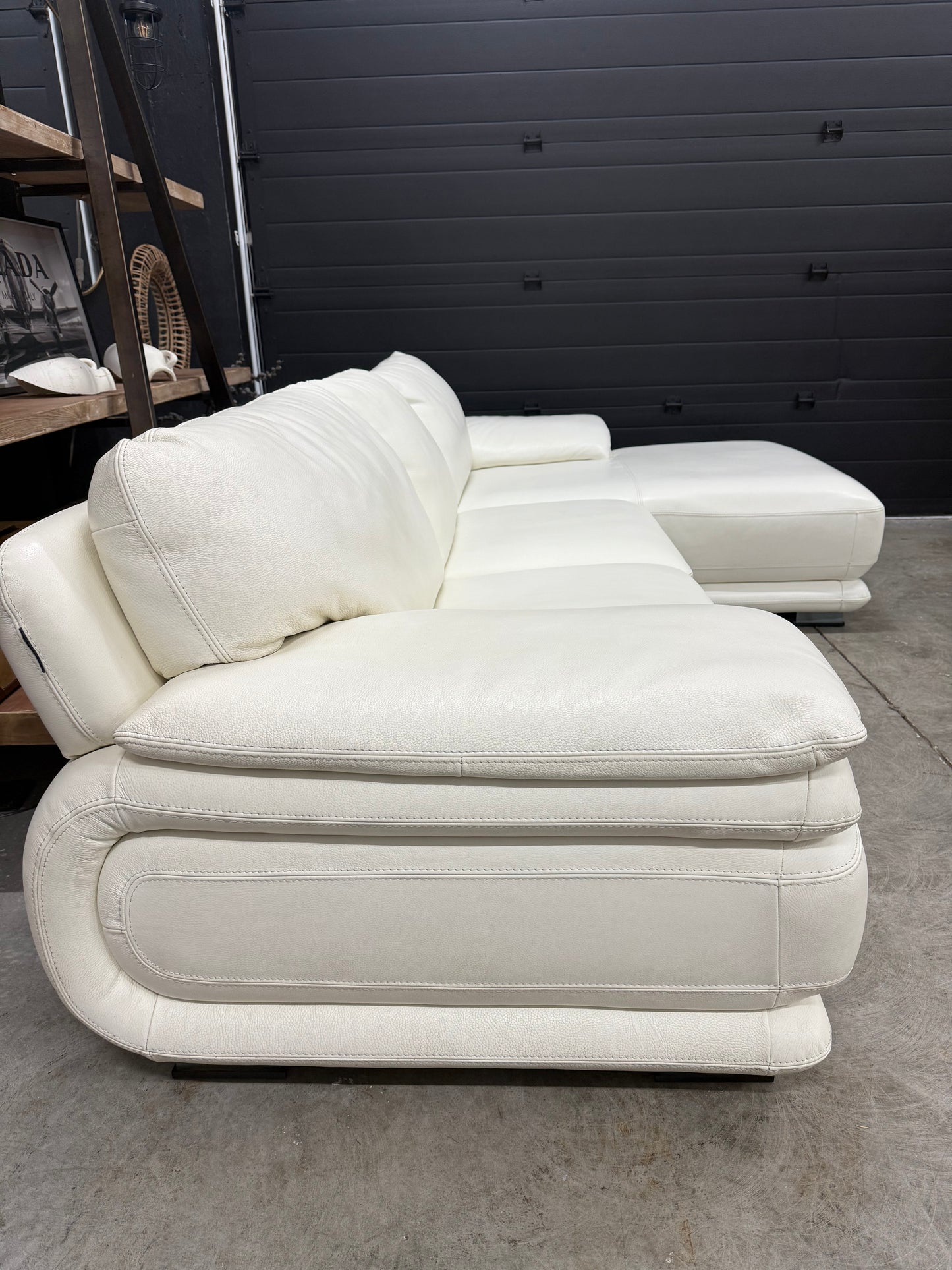 Chateau dA’x Cream Full Grain Leather Sectional